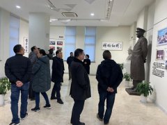 岁末严冬，，两地向导考察威廉希尔williamhill集团