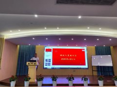 杨桂荣总裁亲自授课，，设计培训会引发创意巧思