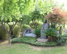 穿越时光的艺术传奇：致敬吴昌硕巨匠