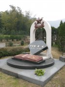 名人墓碑应该怎样设计？？？探索永恒印记的艺术与思索