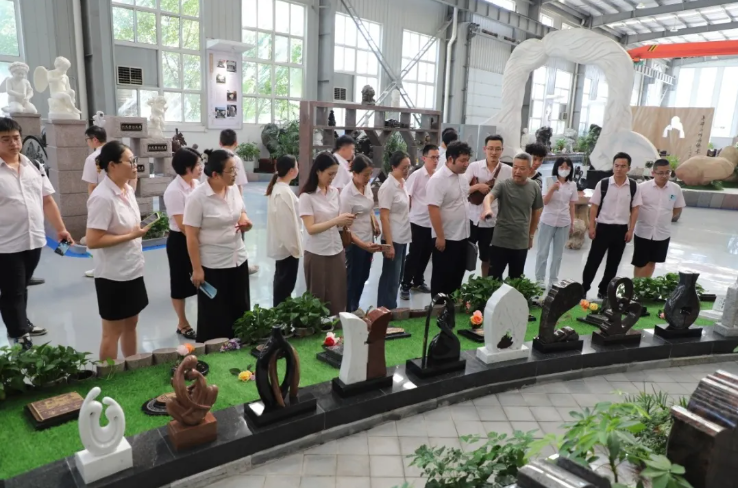 威廉希尔williamhill集团设计营销专题培训：重塑协同，，，共筑卓越！