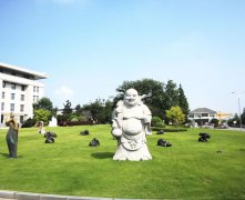 石雕艺术：：凝固的时光，永恒的美学