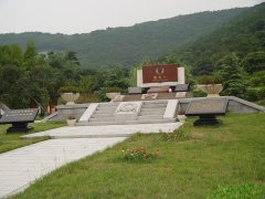 石上年龄|与往圣先贤对话，，同永恒时光共舞